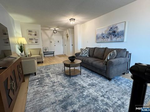 Photo of 307 Prospect AVE #12E, Hackensack, NJ 07601 (MLS # 26017549)