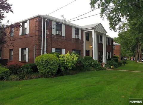 Photo of 65 Arcadia Rd, Hackensack, NJ 07601 (MLS # 26002526)