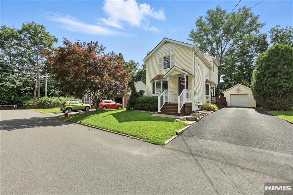 66 Linden Avenue