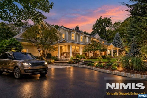 Photo of 85 Vanderbeck Lane, Mahwah, NJ 07430 (MLS # 26036958)