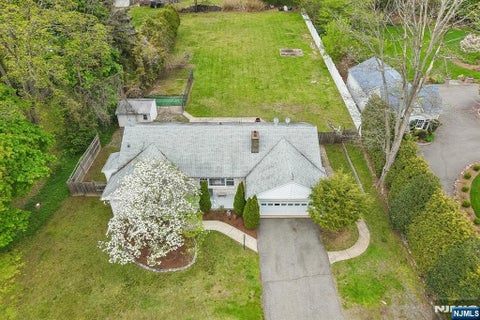 Photo of 921 Linwood Avenue, Ridgewood Village, NJ 07450 (MLS # 26020879)