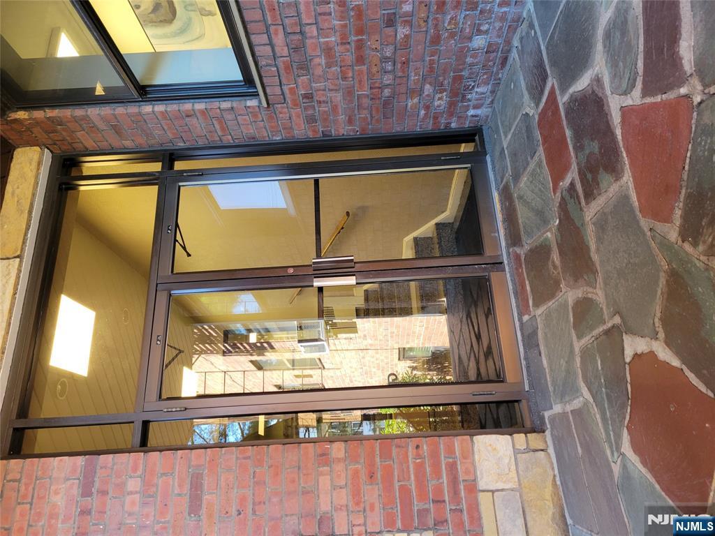 130 Orient Way 3B