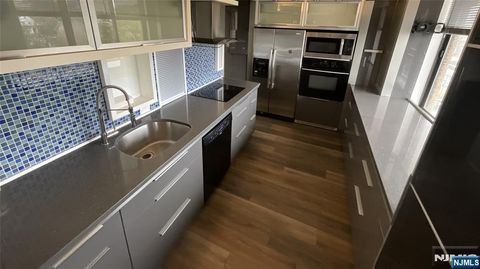 Photo of 151 Prospect #6C, Hackensack, NJ 07601 (MLS # 26010648)