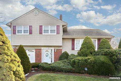 177 Sunset Street, Dumont, NJ 07628 - MLS#: 25008129
