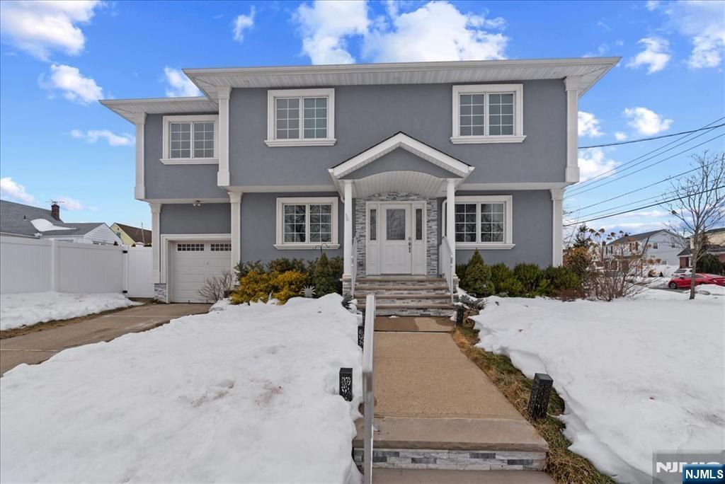 Photo of 86 Hillman Drive, Elmwood Park, NJ 07407 (MLS # 26004236)