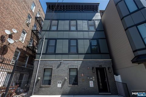 Photo of 218 Hancock Ave #3, Jersey City, NJ 07307 (MLS # 25032343)