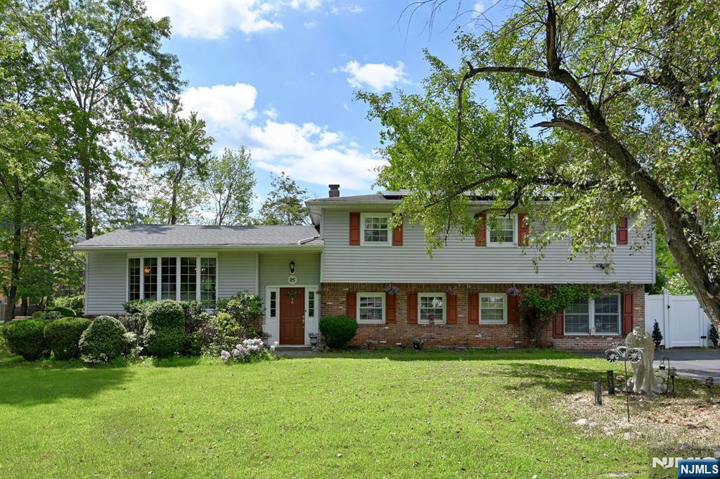 95 Prospect Avenue