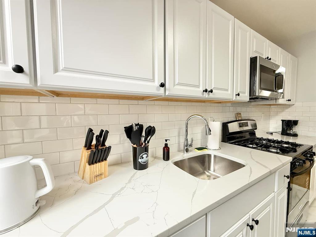 12 68th Street