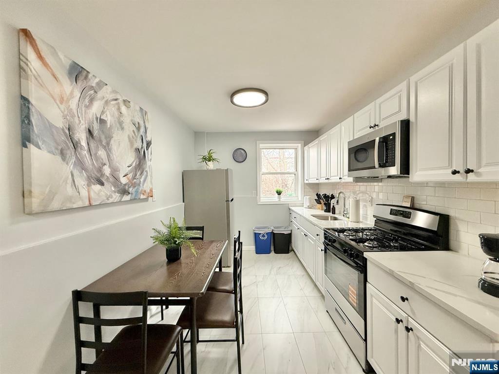 12 68th Street