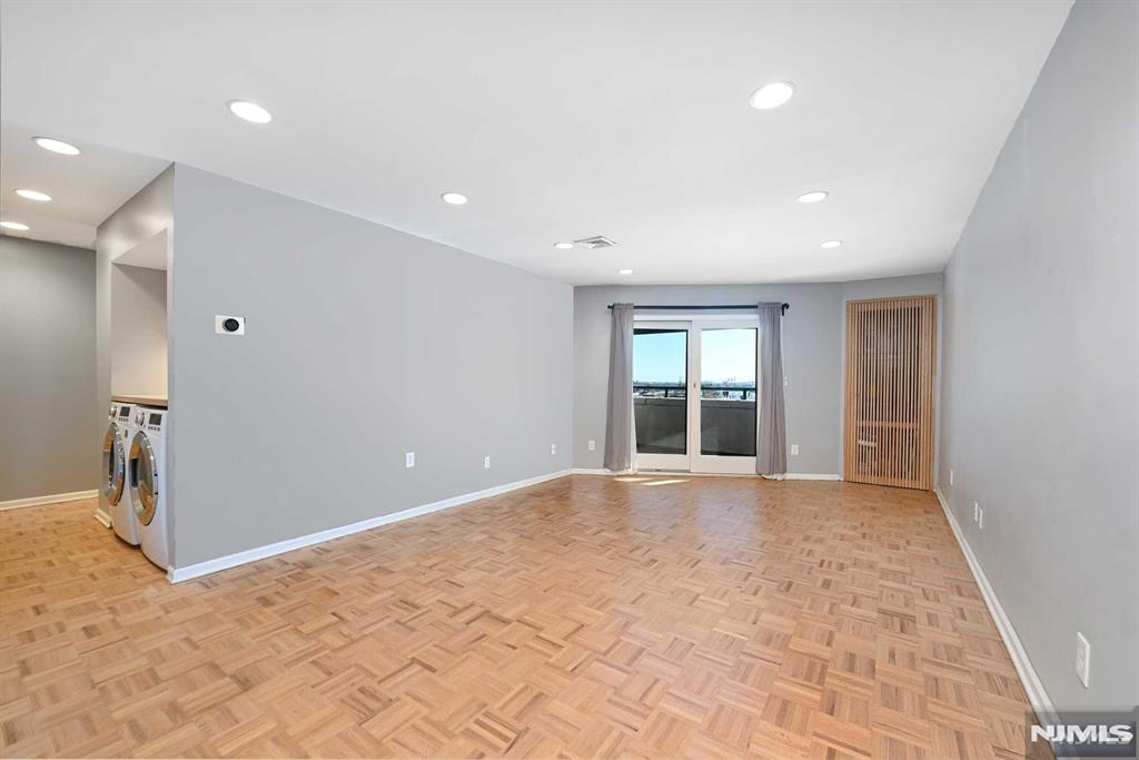 41-51 Wilson Avenue D6