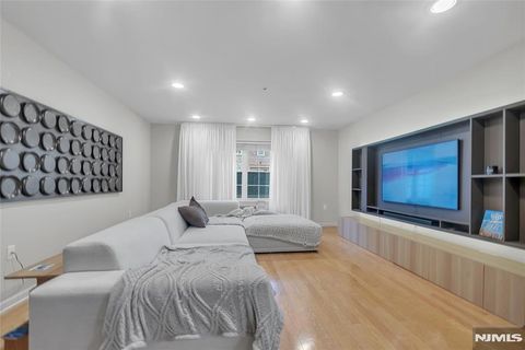 Photo of 547 Gorge Road #2E, Cliffside Park, NJ 07010 (MLS # 26008677)