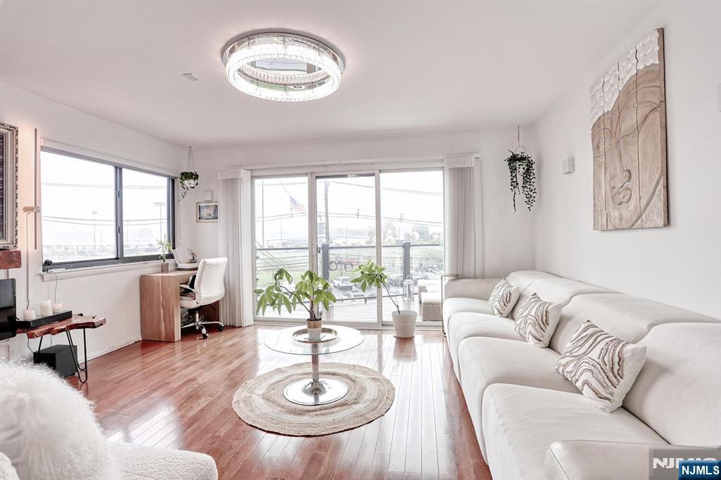1110 River Road 105
