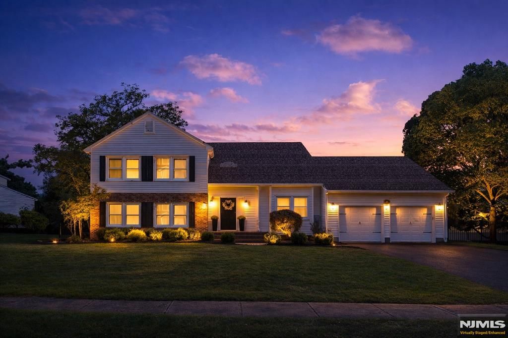 Photo of 20 Dwight Street, Wayne, NJ 07470 (MLS # 25035376)