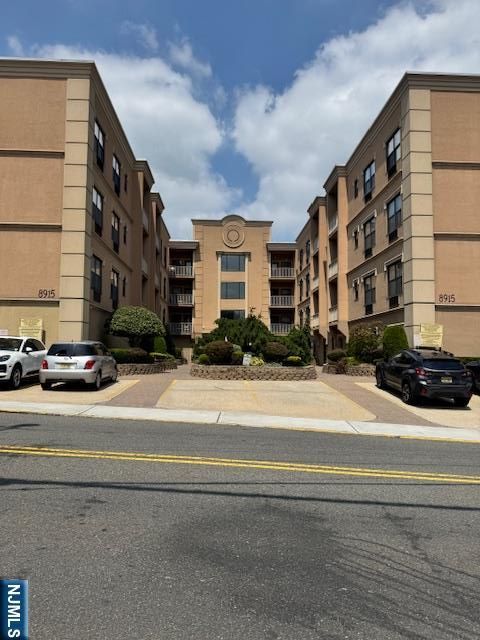 8915 Bergenwood Avenue 20 North Bergen NJ 07047
