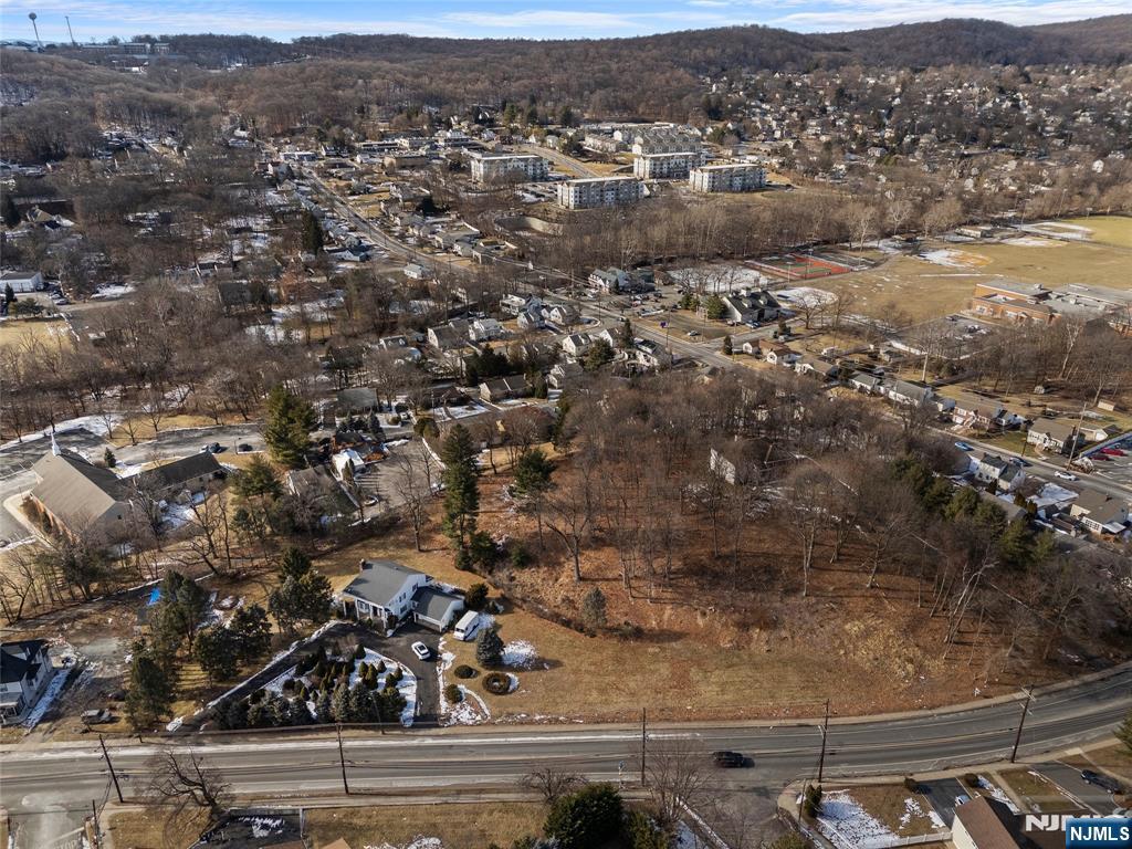 409 High Mountain Road