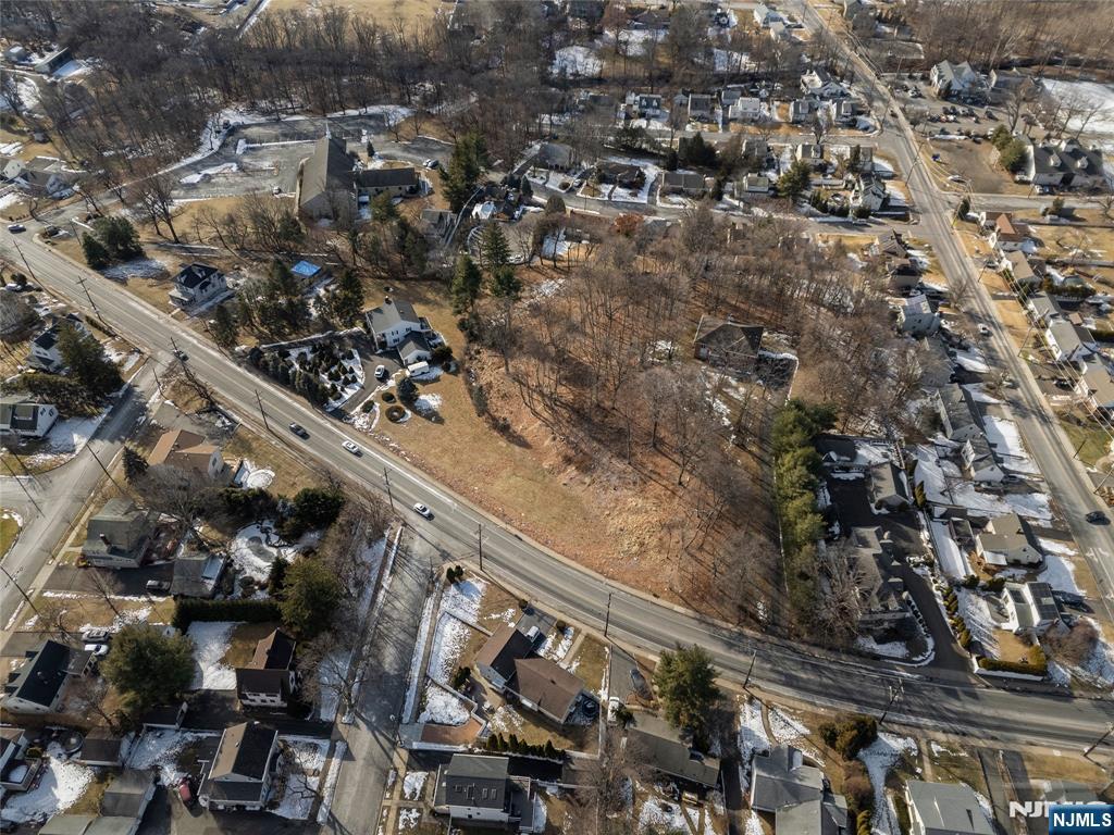 409 High Mountain Road