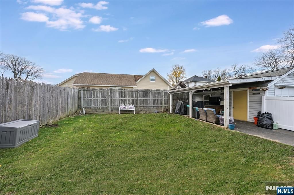 Photo of 19 Pearl Street, Bloomingdale, NJ 07403 (MLS # 25040541)