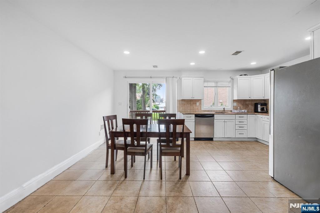 36 W Central Boulevard A