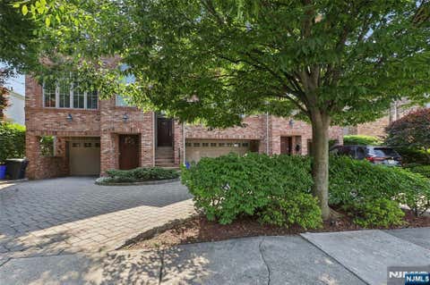 Photo of 2462 3rd Street, Fort Lee, NJ 07024 (MLS # 26024329)