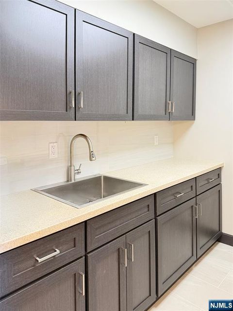 274 County Road 2F Tenafly NJ 07670