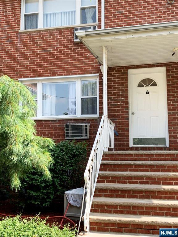 201 Oakdene Place D1