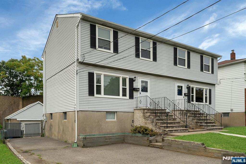 150 Maple Avenue