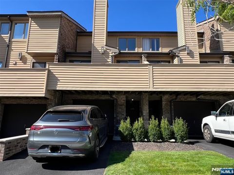 1273 16th Street 13 Fort Lee NJ 07024