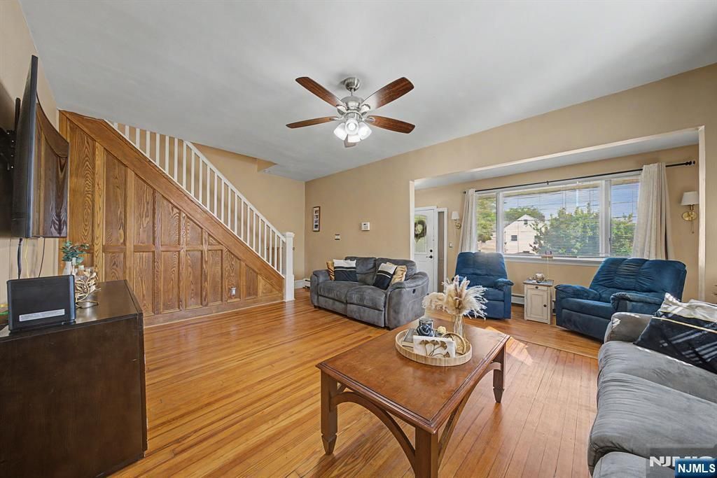 Photo of 103 Chamberlain Avenue, Paterson, NJ 07502 (MLS # 26018076)