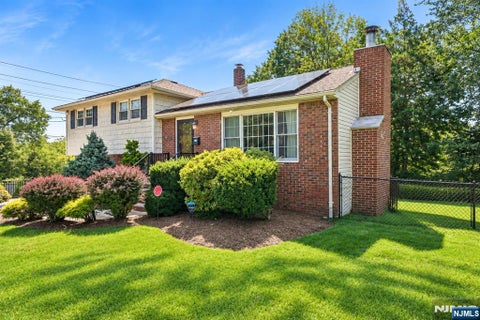 Photo of 38 Serafin Place, Glen Rock, NJ 07452 (MLS # 26034028)