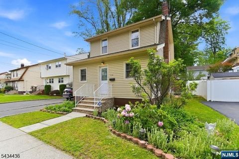 Photo of 514 Bloomfield Avenue, Nutley, NJ 07110 (MLS # 26019629)