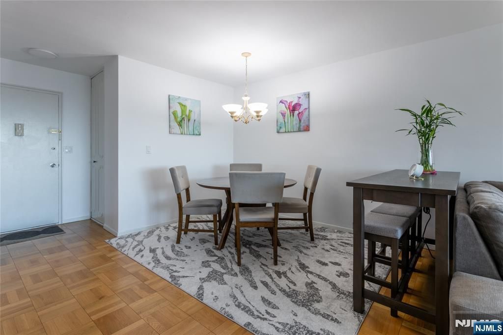 Photo of 2100 Linwood Ave #17Y, Fort Lee, NJ 07024 (MLS # 25036636)