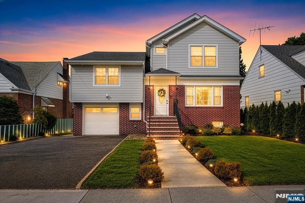 Photo of 426 Union Avenue, Rutherford, NJ 07070 (MLS # 26013765)