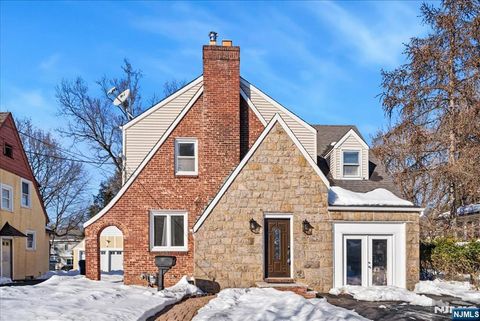 203 Cambridge Avenue Englewood NJ 07631