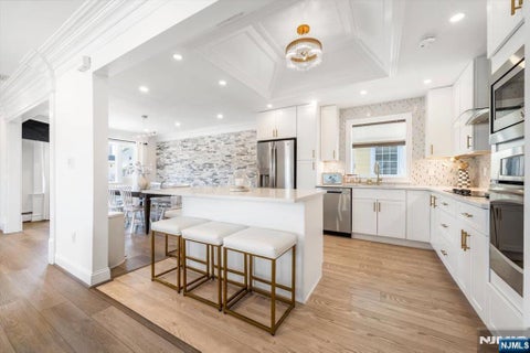 Photo of 535 Willow Avenue, Lyndhurst, NJ 07071 (MLS # 26032831)