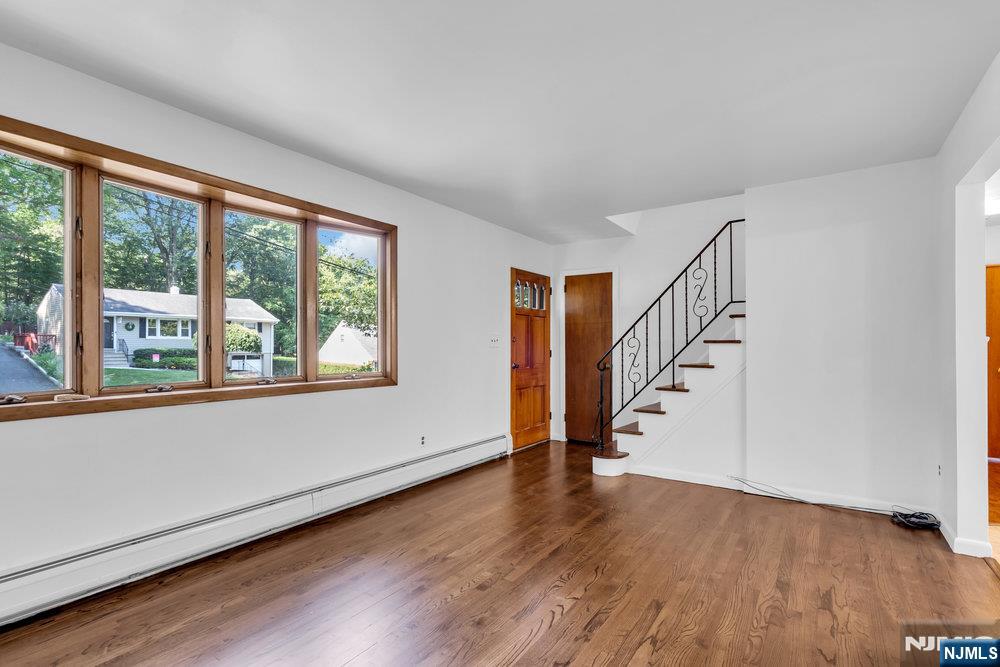 29 Manito Avenue