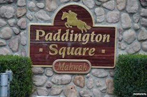 Photo of 1235 Richmond Rd, Mahwah, NJ 07430 (MLS # 25042755)