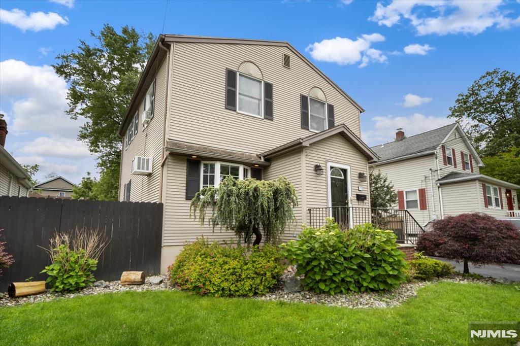 35 Glendale Drive