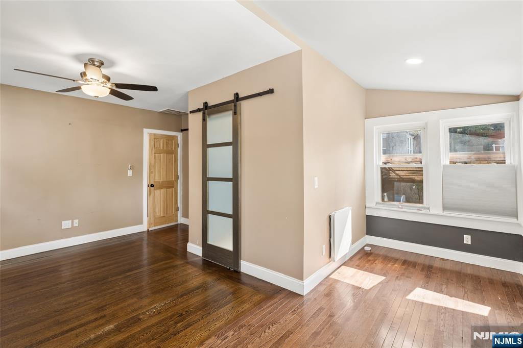 34 Linwood Avenue
