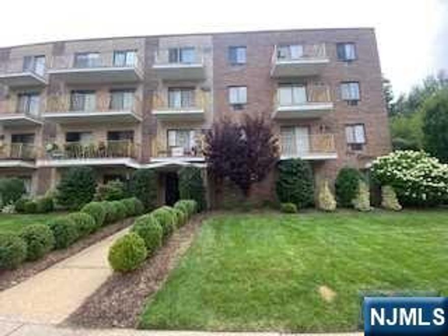 Welcome to Claremount in the sought-after Fairmount area of Hackensack! Just two blocks from Anderson Train Station and a bus stop to NYC, this location offers unparalleled convenience. You'll also be close to Hackensack Meridian and only minutes away from shops, theaters, restaurants, and more. This charming one bedroom walk up unit features a cozy kitchen with painted cabinetry and beautiful hardwood flooring throughout. Enjoy relaxing on your private balcony, which is accessible from the living area. Additional perks include on-site laundry facilities and assigned parking.