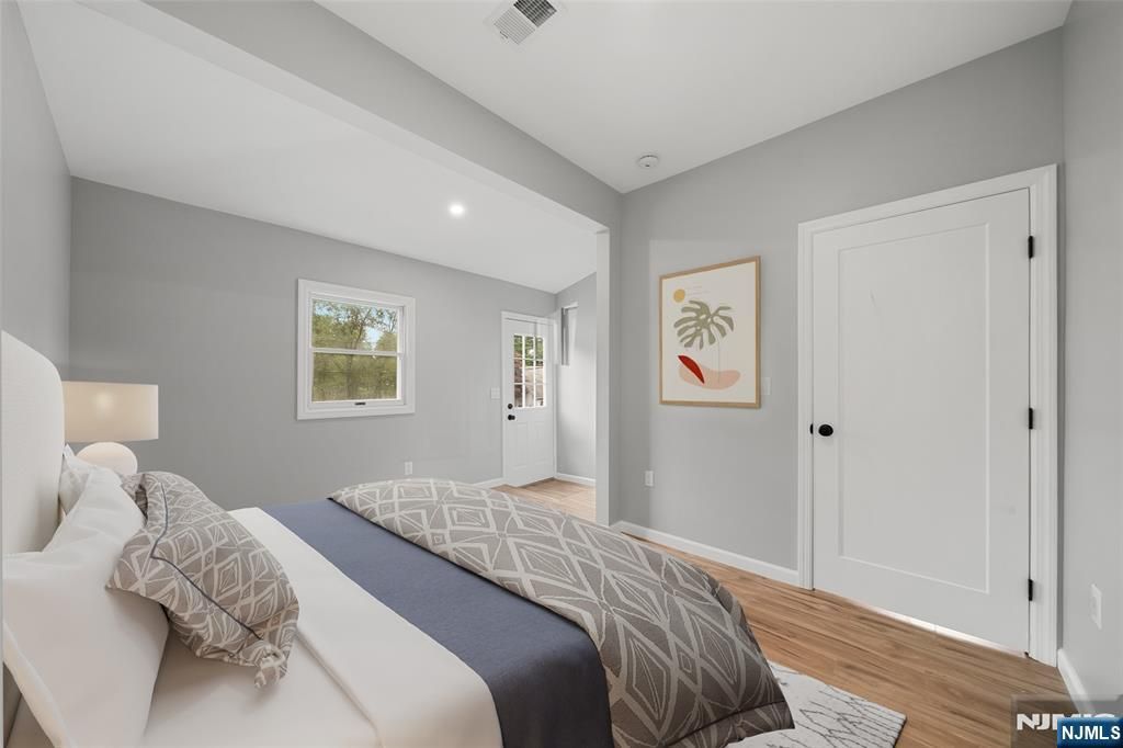 Photo of 174 Pleasant Avenue, Bergenfield, NJ 07621 (MLS # 25040865)