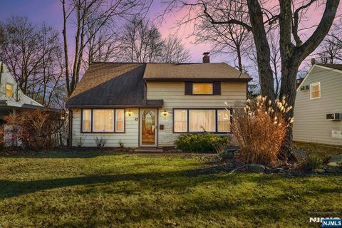 41 Hunterdon Road West Orange NJ 07052