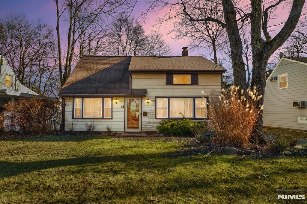 Photo of 41 Hunterdon Road, West Orange, NJ 07052 (MLS # 25042839)