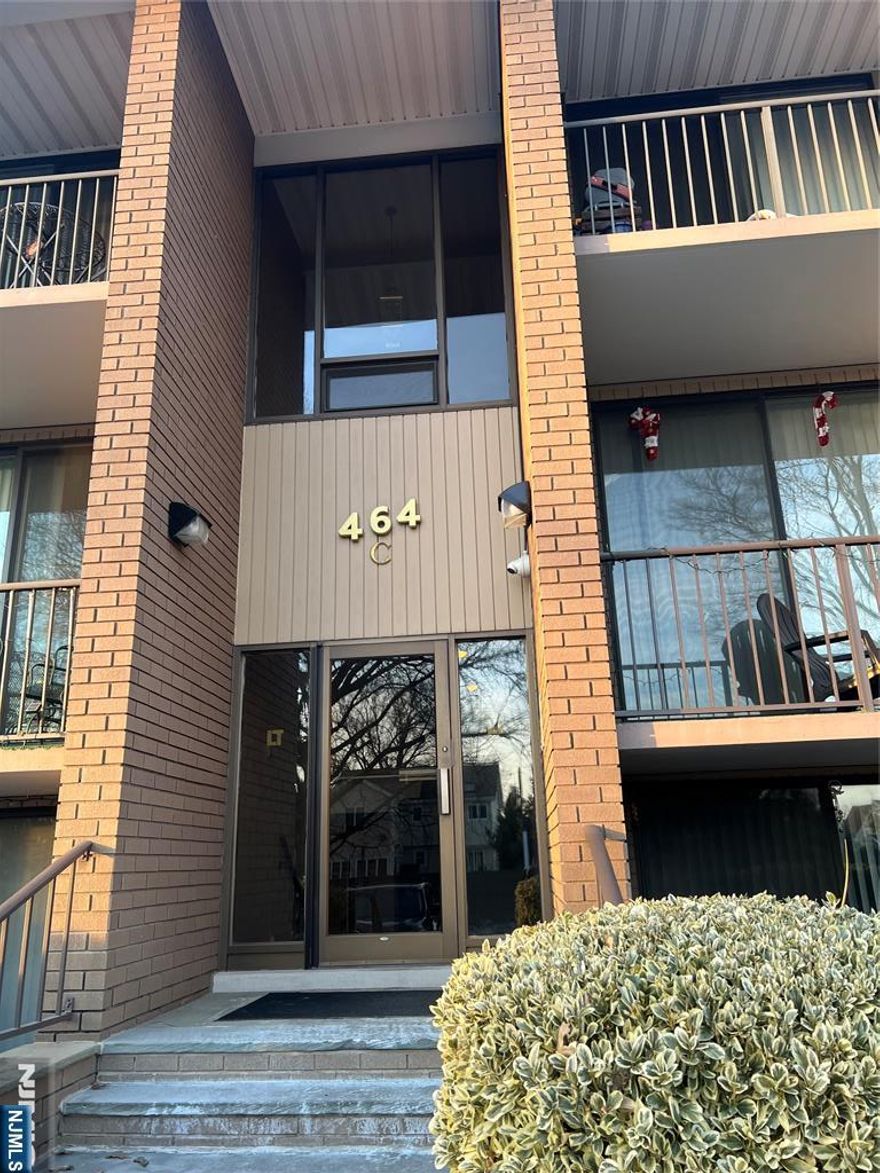 Highly coveted Ledgewood Terrace Condominium complex. Beautiful, well maintained, one bedroom 3rd floor unit with balcony overlooking tranquil courtyard garden. Bedroom has ample closet space and can fit king size bed. Steps away from quick NYC bus transportation and close to everything. Coin operated washer/dryer on the ground floor. Swimming pool, security cameras, and plenty of parking. (No pick-up trucks allowed to park per Condo Association rules). Available February 1st. One year plus lease. Utilities not included. No pets. Credit check, proof of income, bank statements, references and interview required. Rent includes 1 parking spot. Security deposit: 1 month rent, and tenant pays 1 month rent realtor fee.