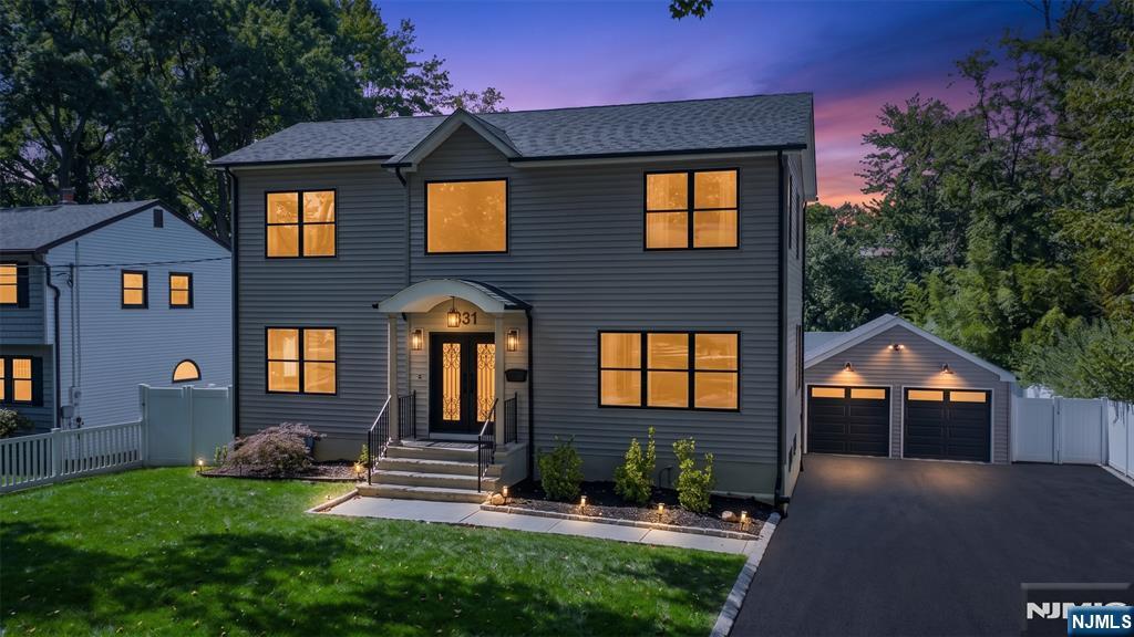 Homes for Sale in Northern NJ | ThisIsRiverEdge.com 331 Elmwood Drive