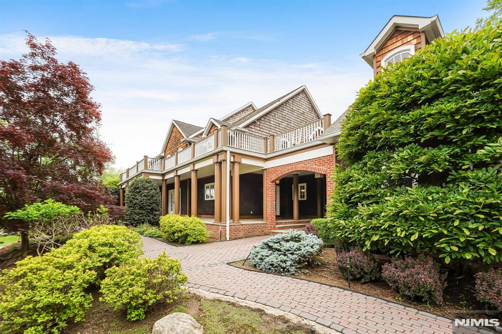 284 Sunset Road