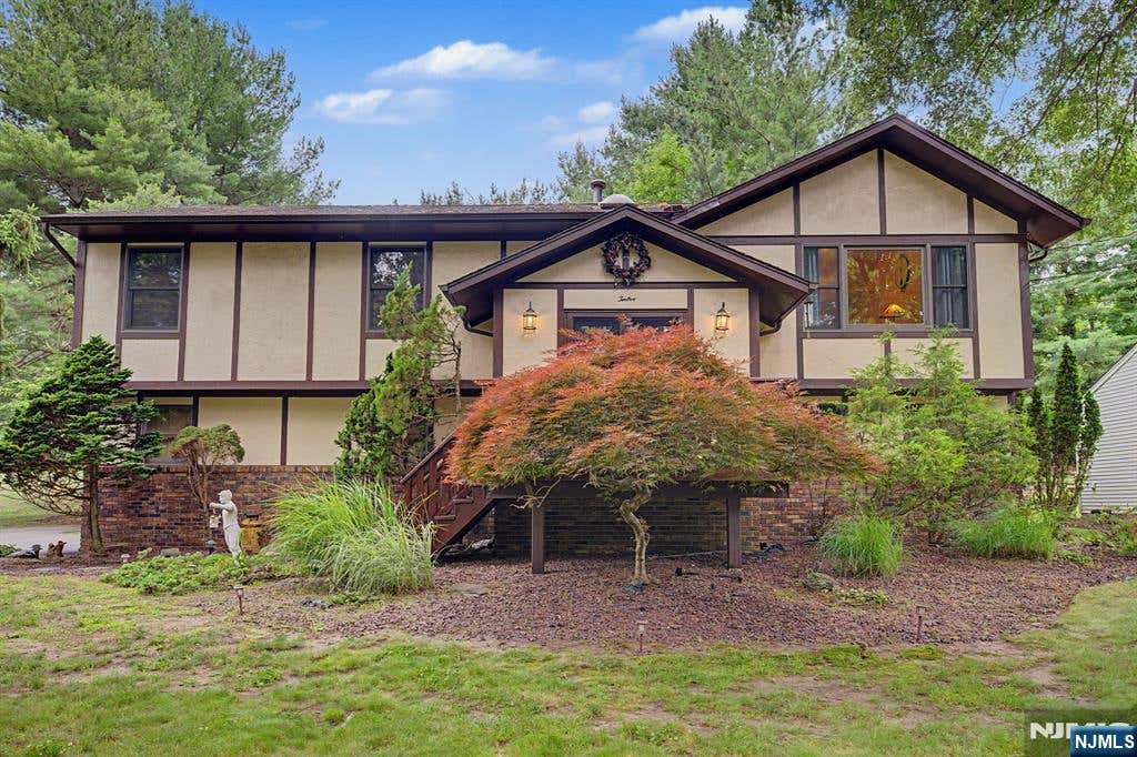 Photo of 12 Seminole Avenue, Oakland, NJ 07436 (MLS # 26023371)