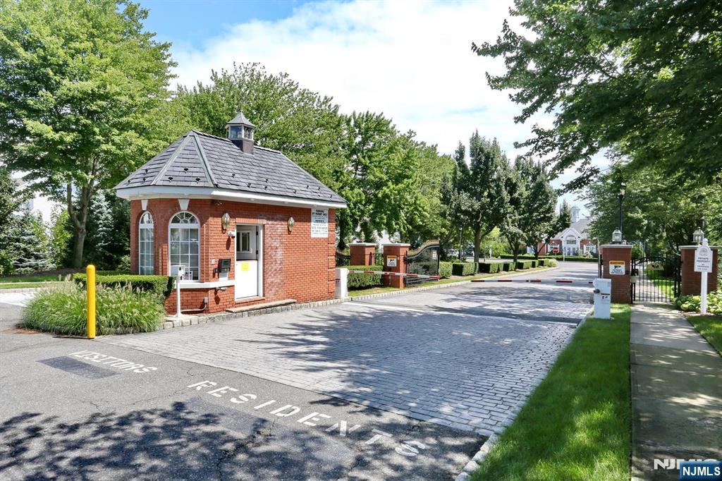 443 Hartford Drive 4044