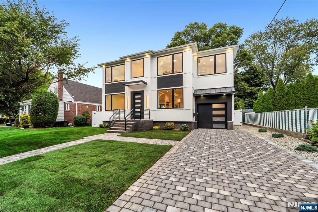 Photo of 1327 Hedman Place, Fair Lawn, NJ 07410 (MLS # 25035216)