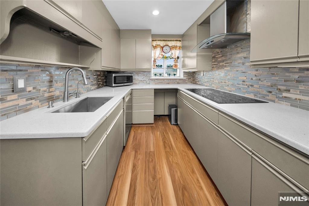 90 Prospect Avenue 11A
