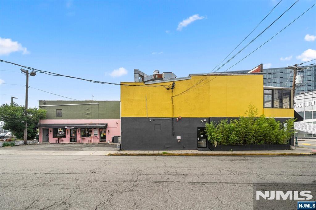 144 Main